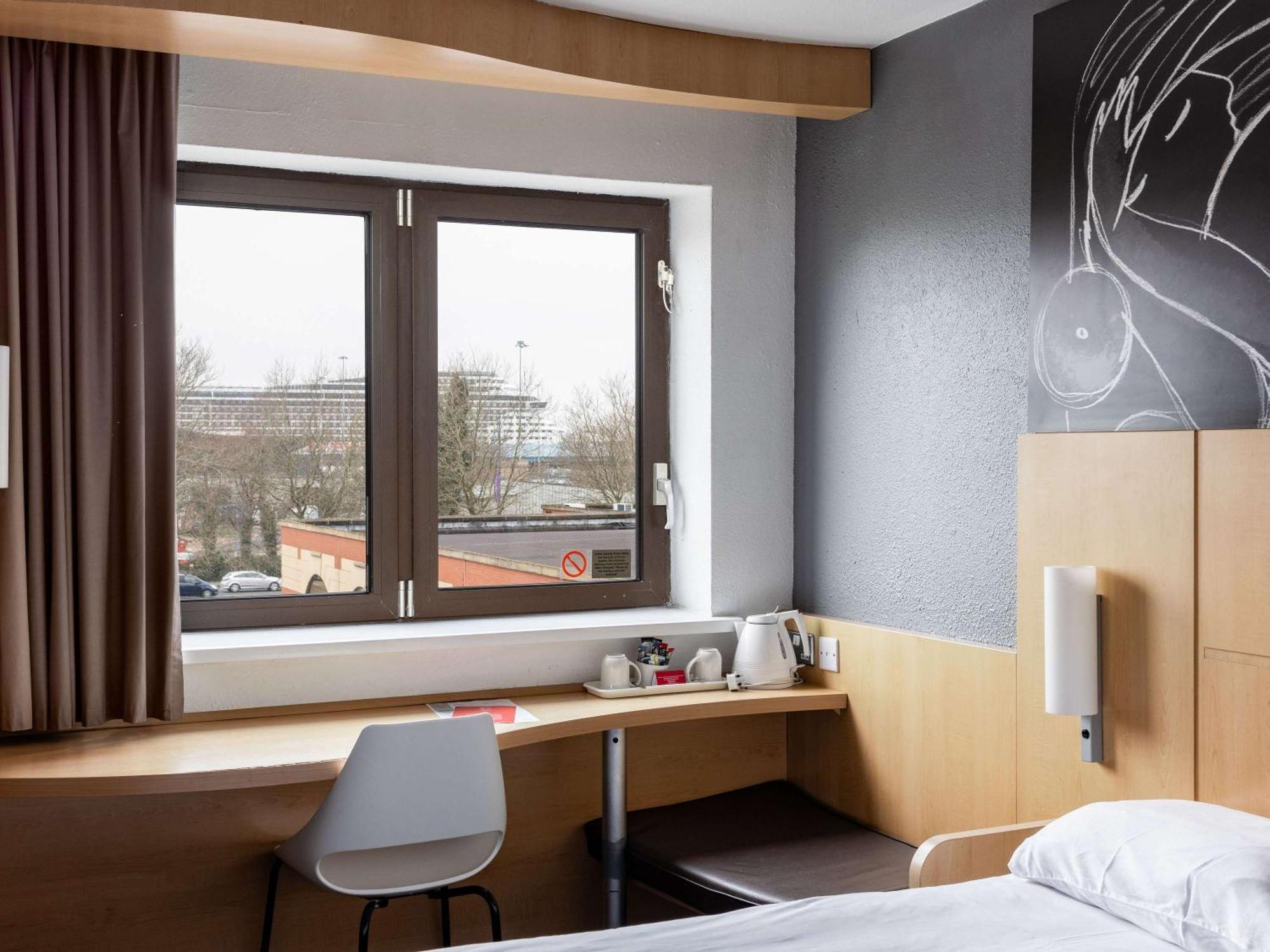 Ibis Southampton Otel Dış mekan fotoğraf